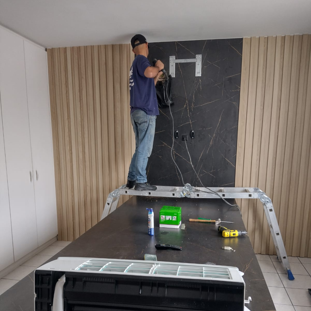 Instalação de ar-condicionado split em apartamento Curitiba